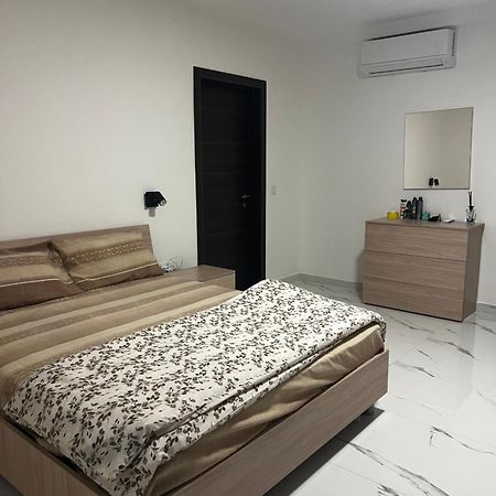 Luqa 3 Bedroom Penthouse T Eksteriør bilde